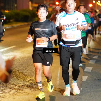 Runner Photo 4393467