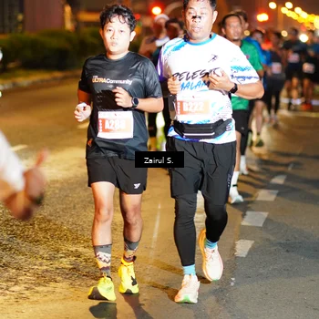 Runner Photo 4393468