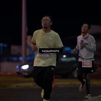 Runner Photo 4393471