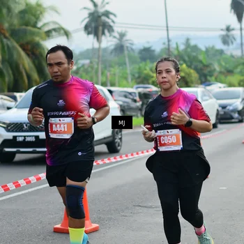 Runner Photo 4393474