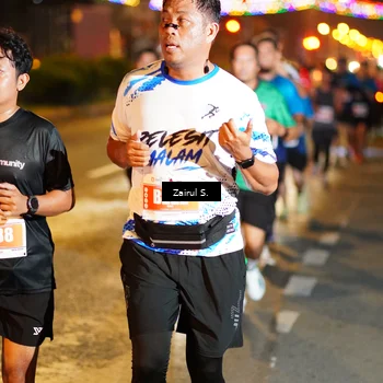 Runner Photo 4393476