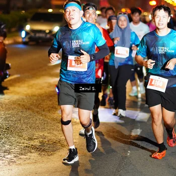 Runner Photo 4393514