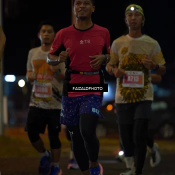 Runner Photo 4393516