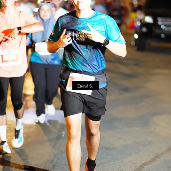 Runner Photo 4393527