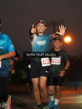 Runner Photo 4393529