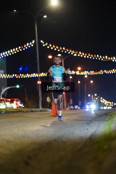 Runner Photo 4393543