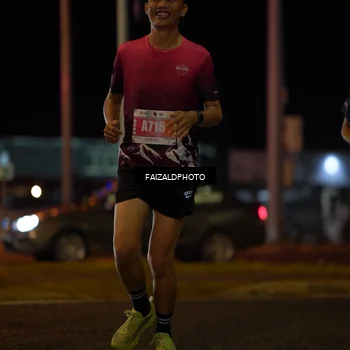 Runner Photo 4393564