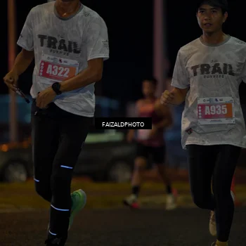 Runner Photo 4393572