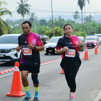 Runner Photo 4393623