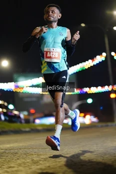 Runner Photo 4393633