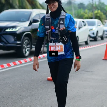 Runner Photo 4393649