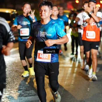 Runner Photo 4393656