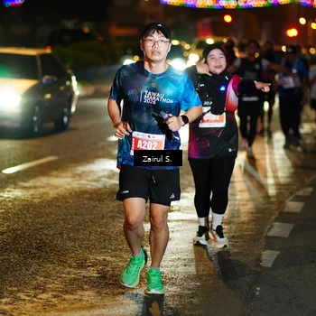Runner Photo 4393661