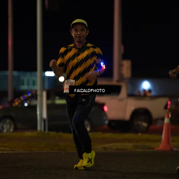 Runner Photo 4393663