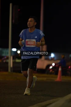 Runner Photo 4393670