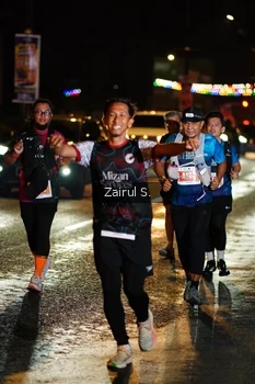 Runner Photo 4393680