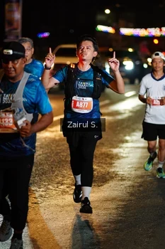 Runner Photo 4393693