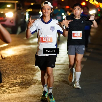 Runner Photo 4393698
