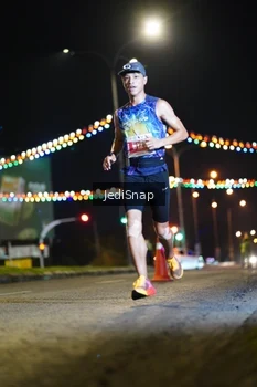 Runner Photo 4393700