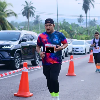 Runner Photo 4393710