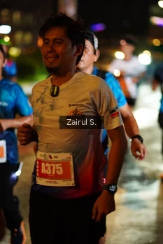 Runner Photo 4393729