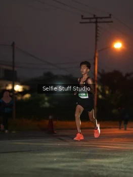 Runner Photo 4393750
