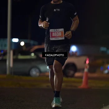 Runner Photo 4393759