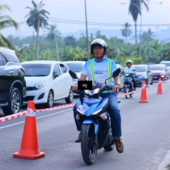 Runner Photo 4393760