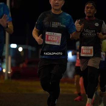 Runner Photo 4393800