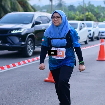 Runner Photo 4393835