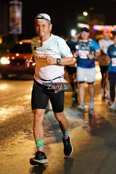 Runner Photo 4393850