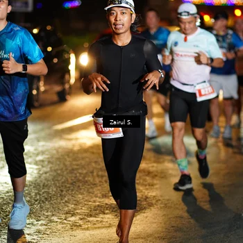 Runner Photo 4393874