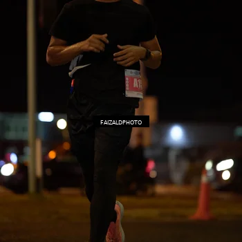 Runner Photo 4393895