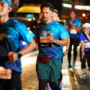 Runner Photo 4393943
