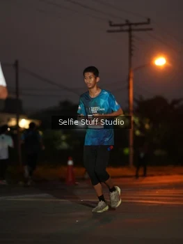 Runner Photo 4393967