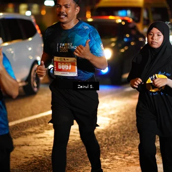 Runner Photo 4393985