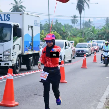 Runner Photo 4394030