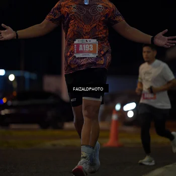 Runner Photo 4394035