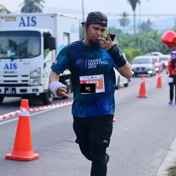 Runner Photo 4394065