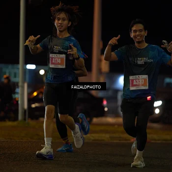 Runner Photo 4394083