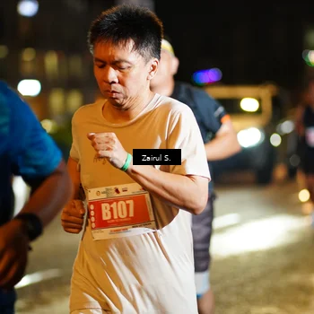 Runner Photo 4394085