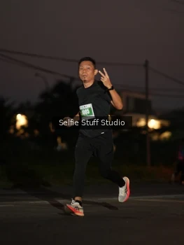 Runner Photo 4394109