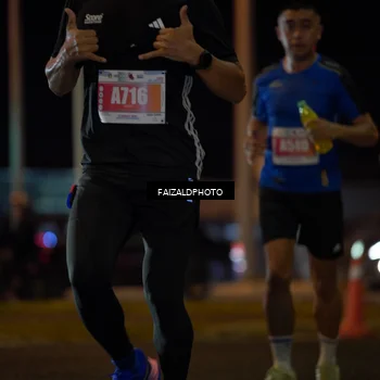 Runner Photo 4394119