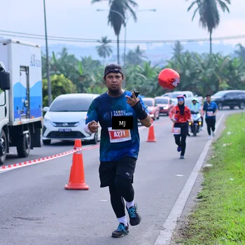 Runner Photo 4394129