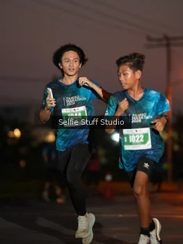 Runner Photo 4394185