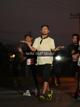 Runner Photo 4394196
