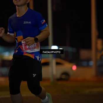 Runner Photo 4394211