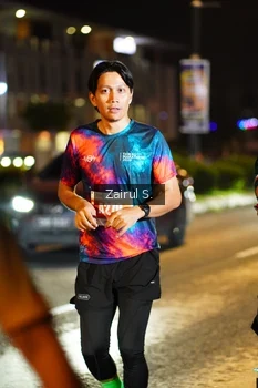 Runner Photo 4394315