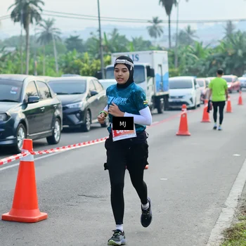 Runner Photo 4394344