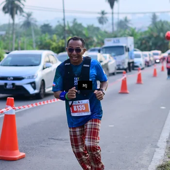 Runner Photo 4394354